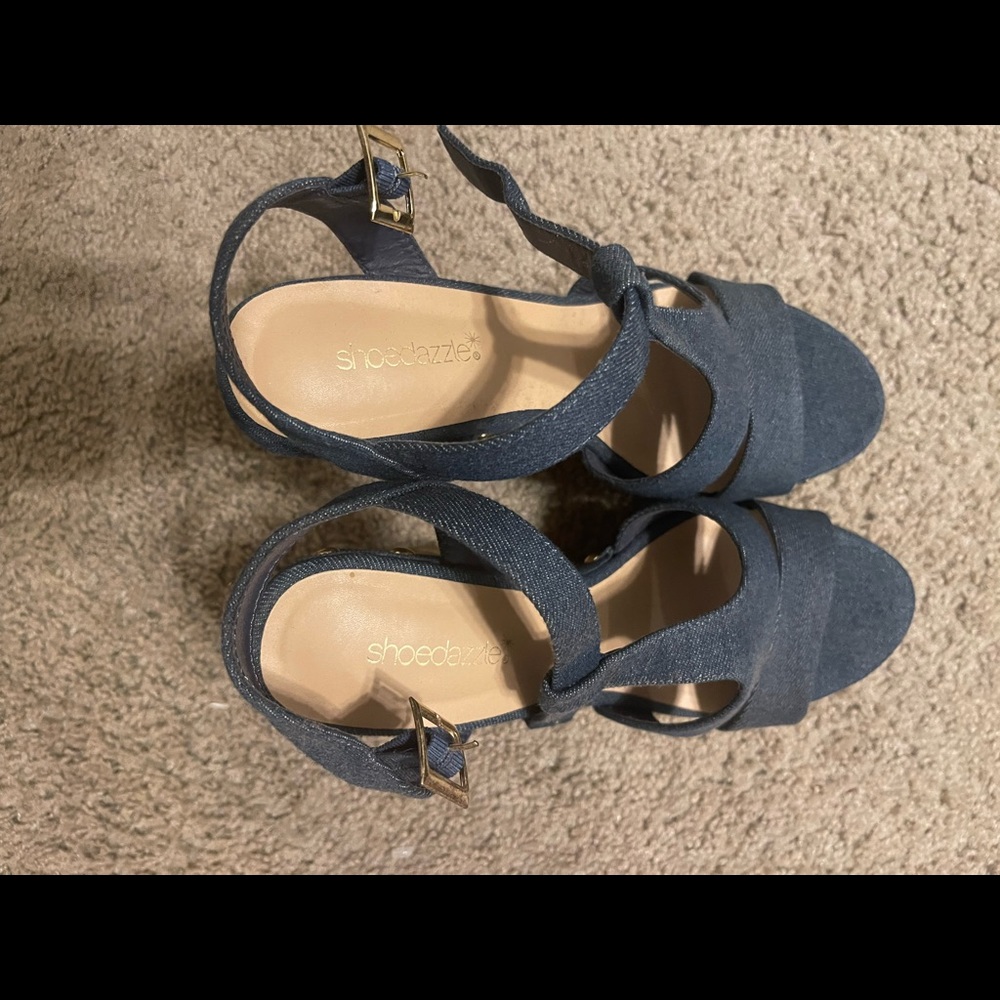 Shoe dazzle clogs